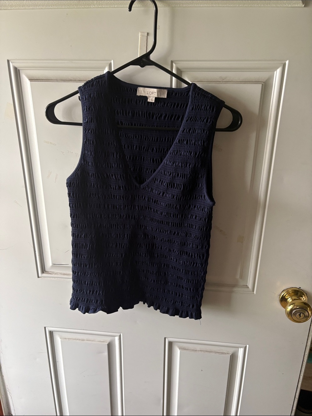 LOFT Navy Sleeveless Textured V-Neck Tank